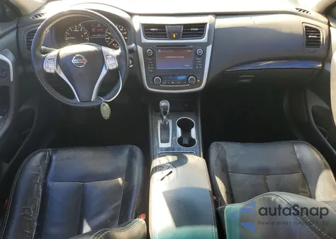 2016 Nissan Altima 2.5 z USA, uszkodzony, nr VIN 1N4AL3AP2GC138209